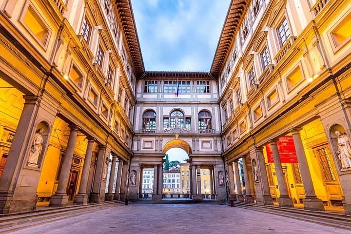 Uffizi Gallery Tour with Small Group and Expert Guide — photo 1 of 4