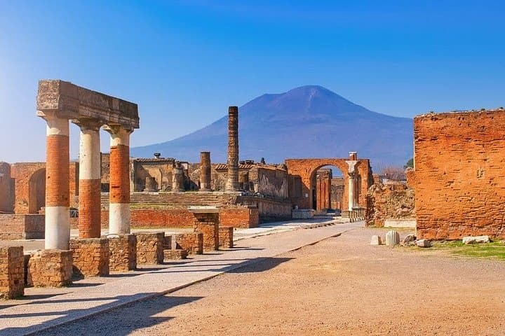 Pompeii Private Tour with Archaeologist and Skip the Line Access — photo 1 of 9