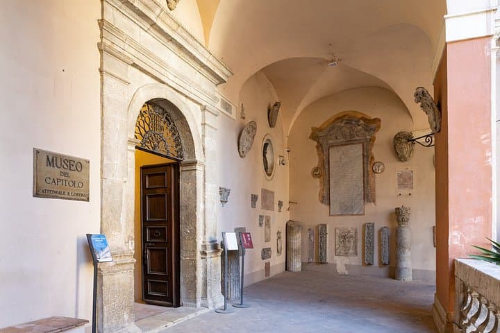 Entrance to the Museum of the Chapter of Perugia — photo 1 of 4