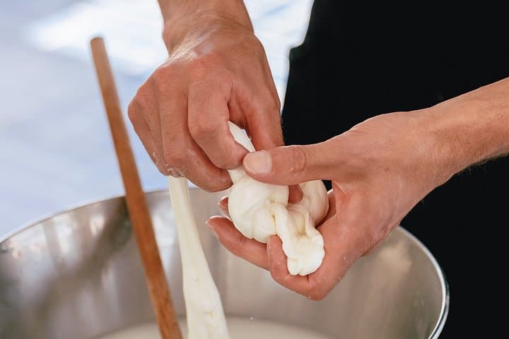 Sorrento Mozzarella Experience with Wine and Limoncello — photo 1 of 17
