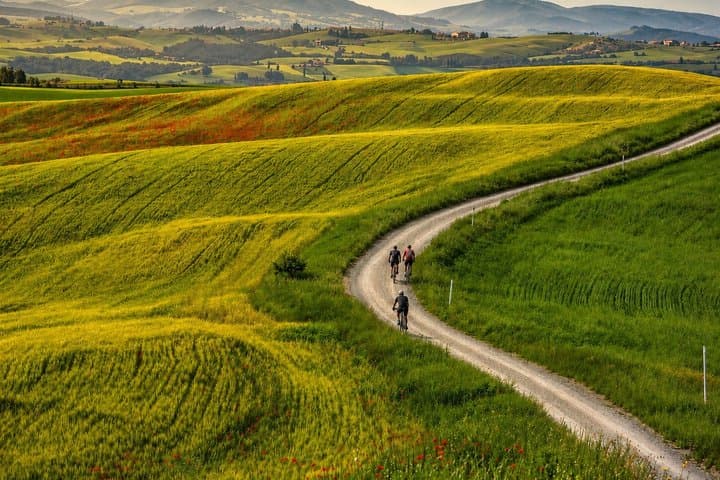 Crete Senesi: eBike Tour Virtual-guided — photo 1 of 9