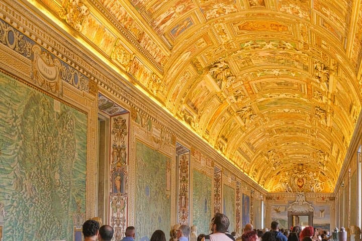 Rome: Guided Tour of the Vatican and Sistine Chapel — photo 1 of 15