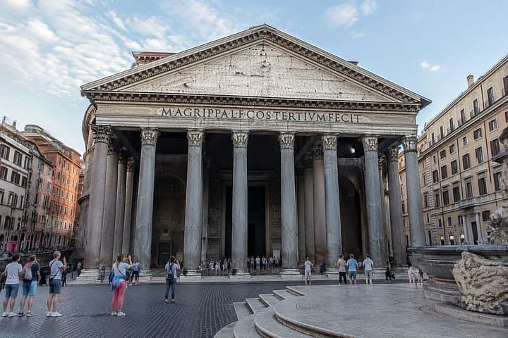 Rome: Pantheon Entry Ticket & Audio Tour with a City Walk — photo 1 of 9