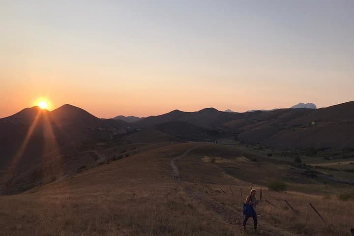 Panoramic Trekking from Santo Stefano di Sessanio to Rocca Calascio — photo 1 of 10
