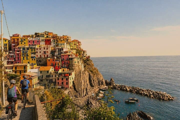 Cinque Terre eBike tour Virtual-guided — photo 1 of 8