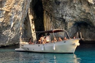 3-hour private tour to the caves of Santa Maria di Leuca