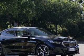 Serravalle Designer Outlet Private Luxury Transfer from/to Milan