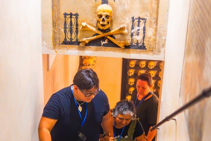 Rome's Dark Side: Ghosts, Scandals and Crypts - Small Group Tour — photo 1 of 16
