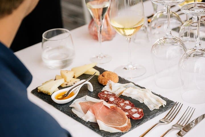 Guided Tour of Pompei, Lunch and Wine from Sorrento — photo 1 of 15