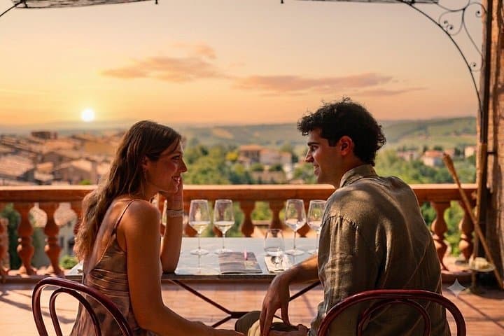 San Gimignano Sunset Belvedere Dinner and Wine Tasting — photo 1 of 8
