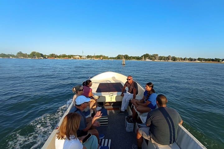 Exclusive Boat Tour through the Canals of the Venice Lagoon — photo 1 of 11