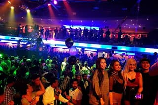 Night life club in Rome with privat autist