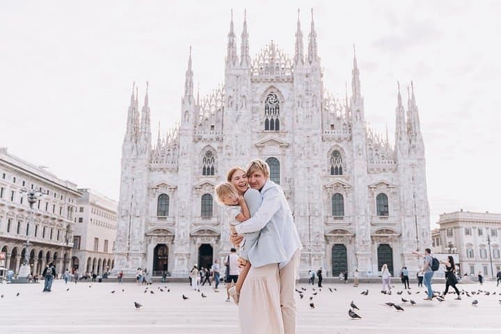 Private Photoshoot at The Big Three in Milan — photo 1 of 19