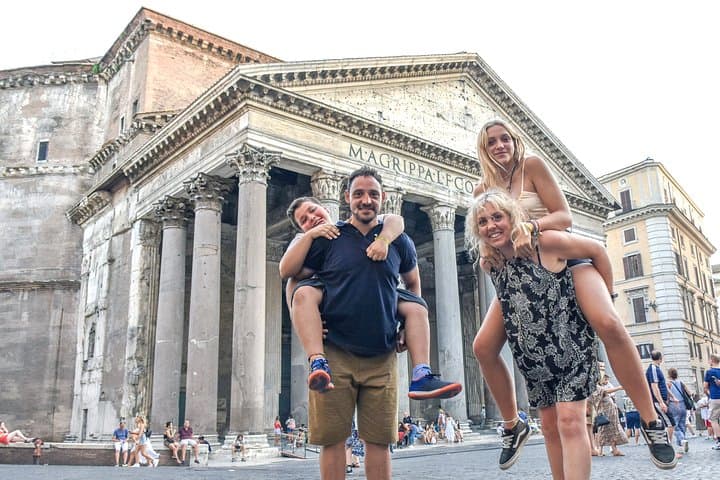 Private Photographer in Rome: Photos + Express Reels (5 Spots) — photo 1 of 27