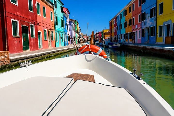 Private Bragozzo Boat Tour in Venice — photo 1 of 10