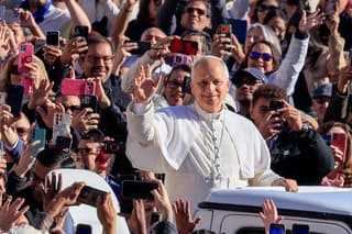 Papal Audience and Vatican Museums Tour