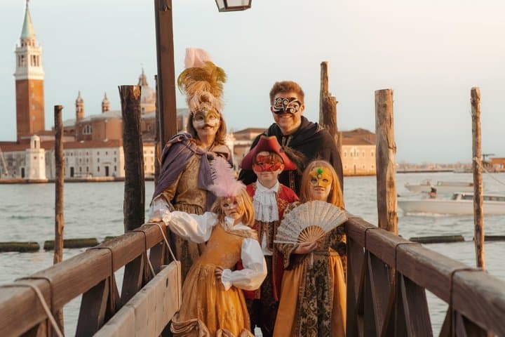 Venice: Private Photoshoot with a Local Photographer — photo 1 of 49