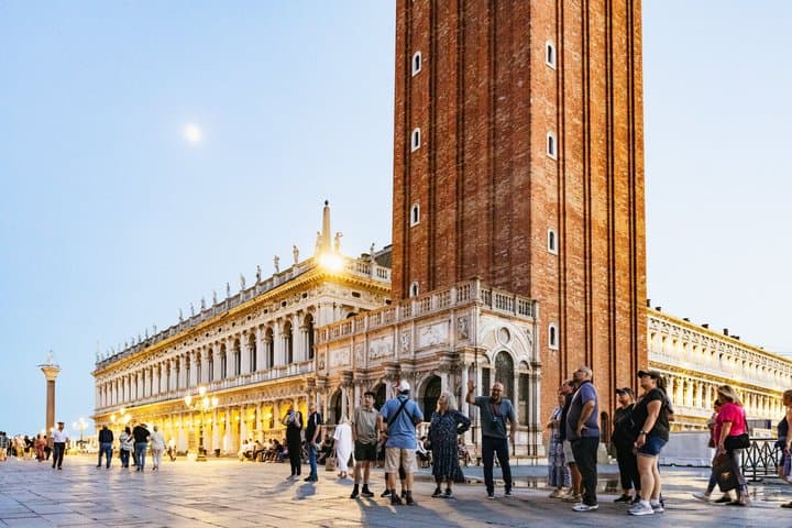 Venice by Night: Highlights & Hidden Gems Tour — photo 1 of 7