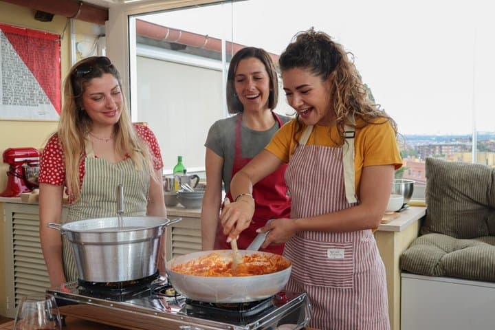 Rome: Private Pasta-making experience on a Rooftop with Wine — photo 1 of 12