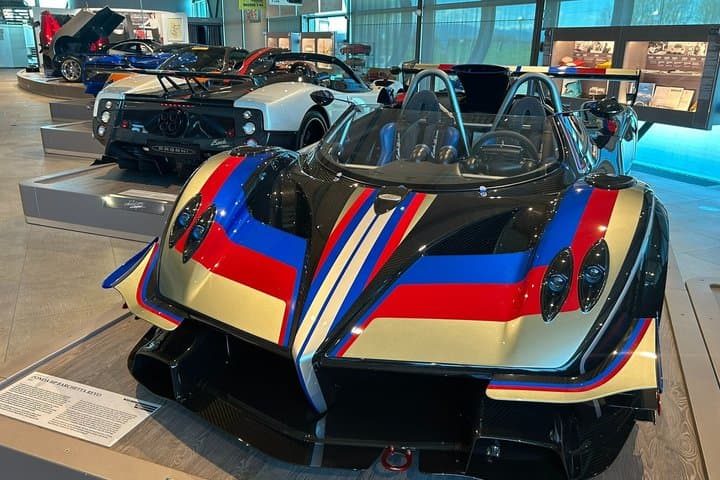 Antagonist Motors: Lamborghini, Ferrari, PaganiFactory, Lunch, Private transport — photo 1 of 26