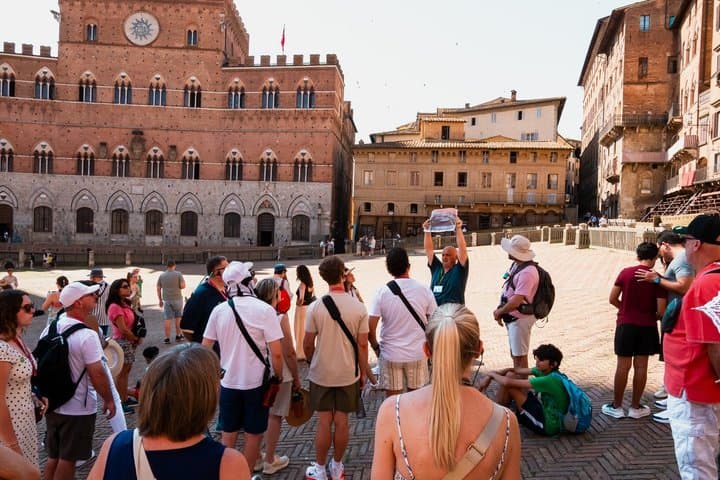 Pisa, Siena, San Gimignano with Lunch & Wine Tasting at a Winery — photo 1 of 43