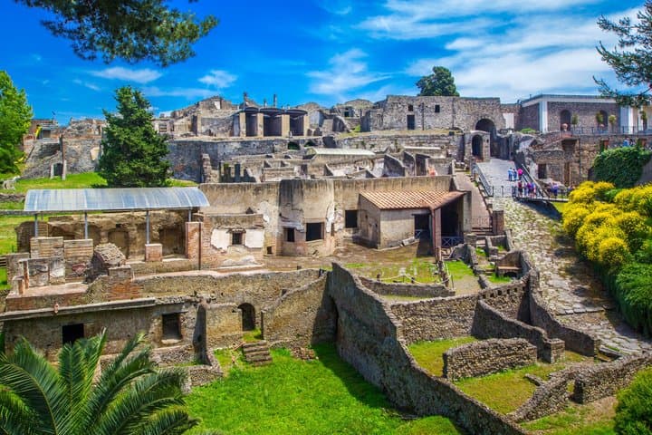 Pompeii and Sorrento Day Trip from Rome with Limoncello Tasting — photo 1 of 24