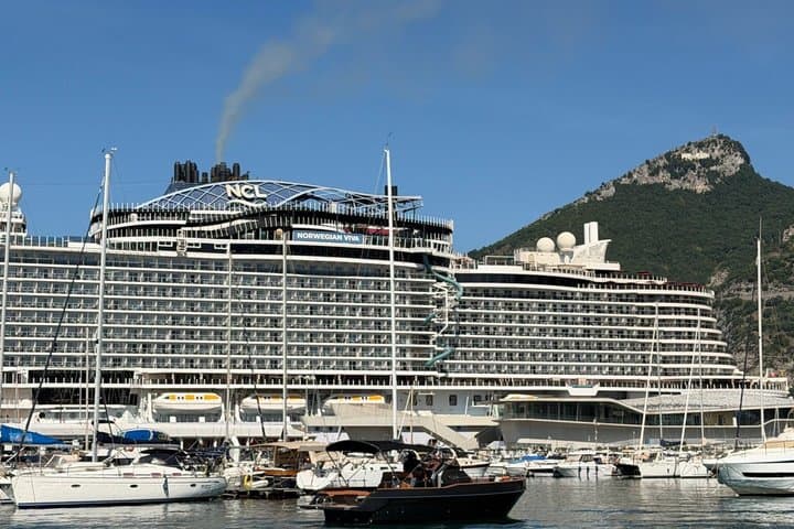 Private Boat Tour from Salerno to Amalfi for DP Cruisers — photo 1 of 21