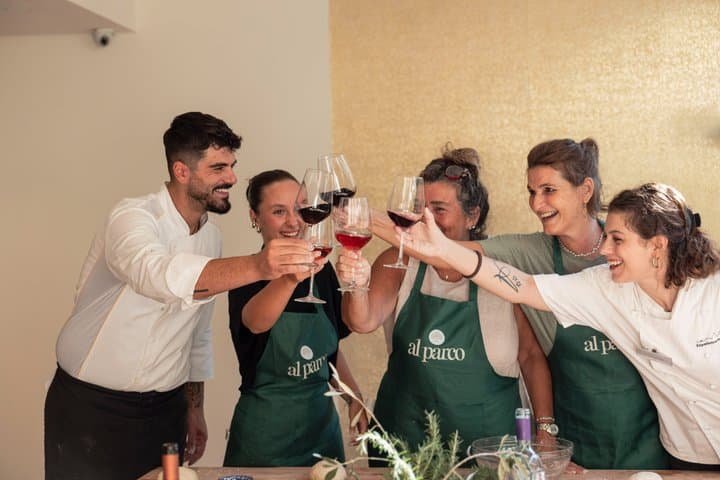 Florentine Pizza & Tiramisù Masterclass with Unlimited Wine — photo 1 of 91