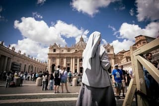 Rome Papal Audience and St Peters Basilica Guided Tour