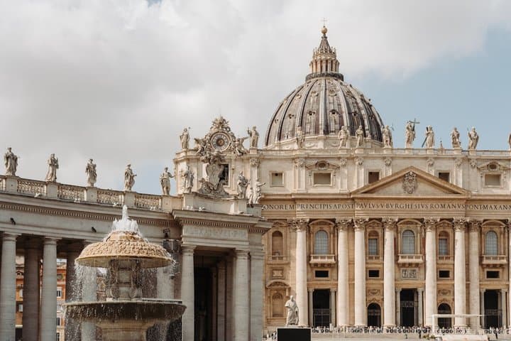 Private St Peters Basilica Tour with Dome Climb and Crypt — photo 1 of 10