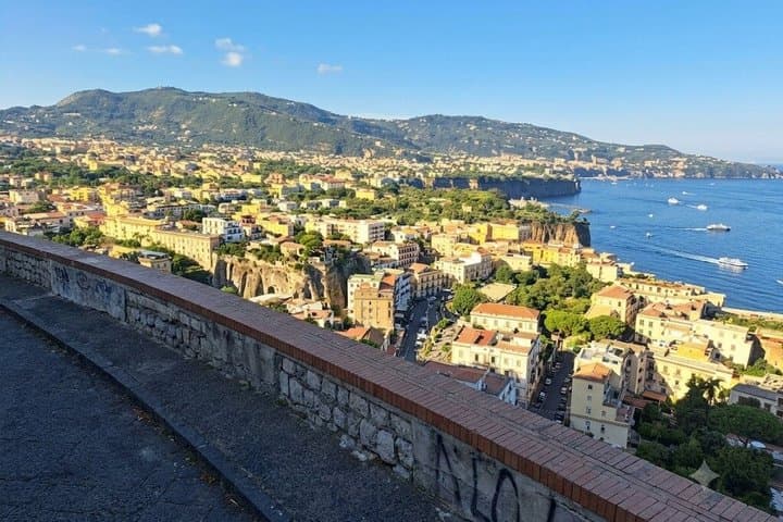 Transfers to Naples and beyond — photo 1 of 4
