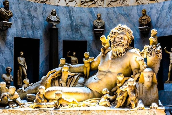Skip the line Entry tickets Vatican Museums and Sistine Chapel — photo 1 of 11