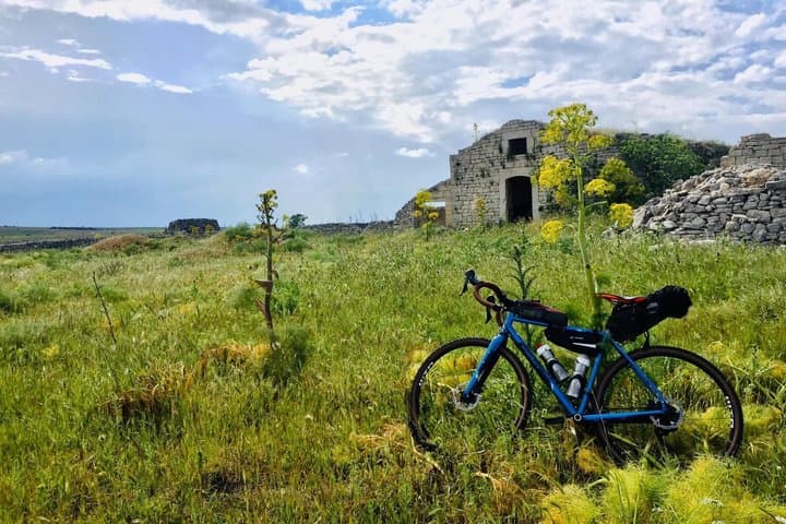 Alta Murgia by Bicycle easy 22 km tour — photo 1 of 8