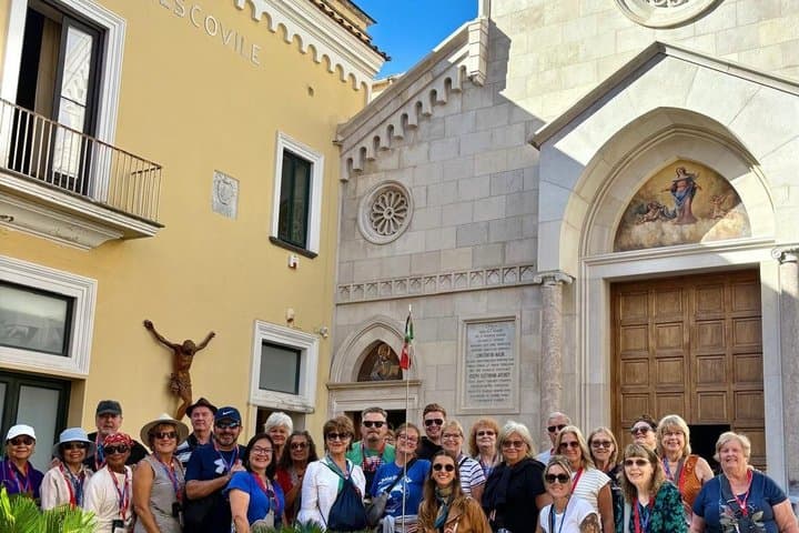 Capri: First to Blue Grotto – The Island Before the Crowds — photo 1 of 9