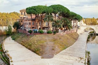Jewish Ghetto and Trastevere Walking Tour