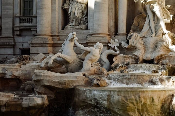 Trevi Fountain with Audio Guide and Pantheon entrance Ticket — photo 1 of 16