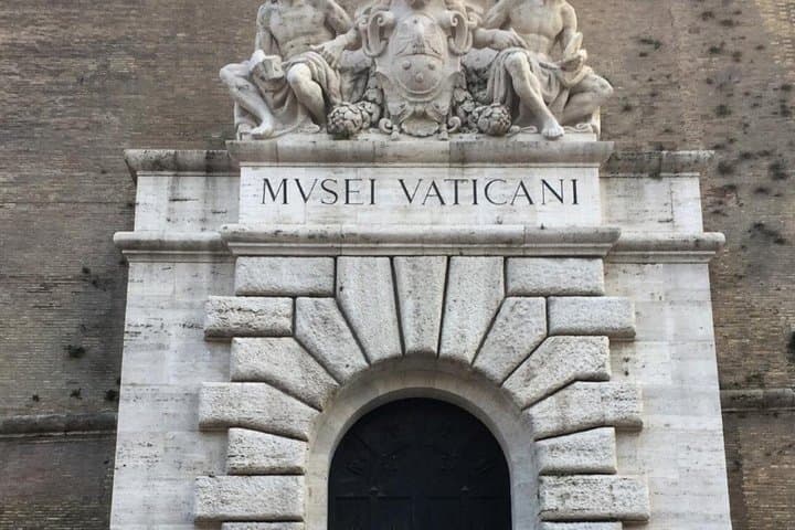 Vatican Museum and Sistine Chapel with Skip the Line Ticket — photo 1 of 7