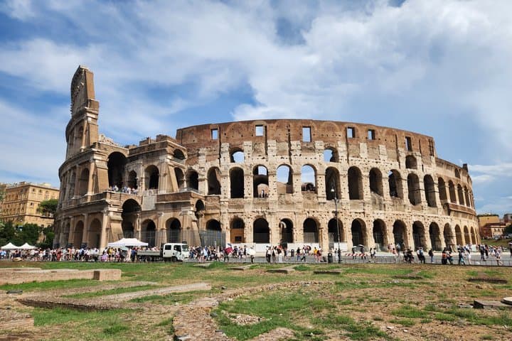 Colosseum, Roman Forum and Palatine Guided Tour with Arena Option — photo 1 of 24