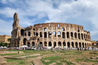 Colosseum, Roman Forum and Palatine Guided Tour with Arena Option
