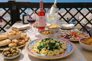 Seaside Cuisine Fish Specialties