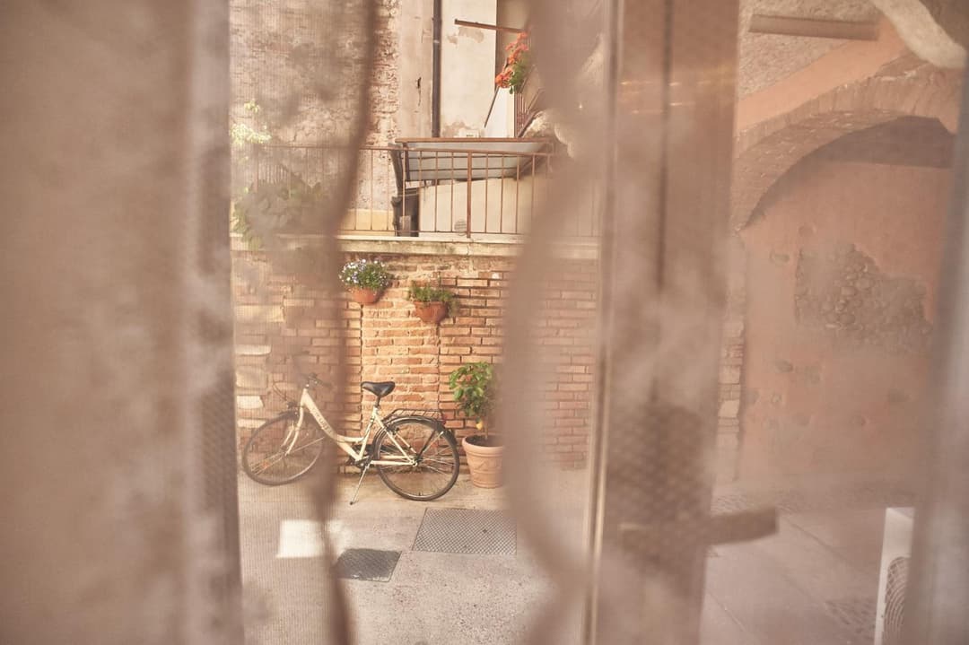 Abbraccio di Romeo — photo 1 of 1