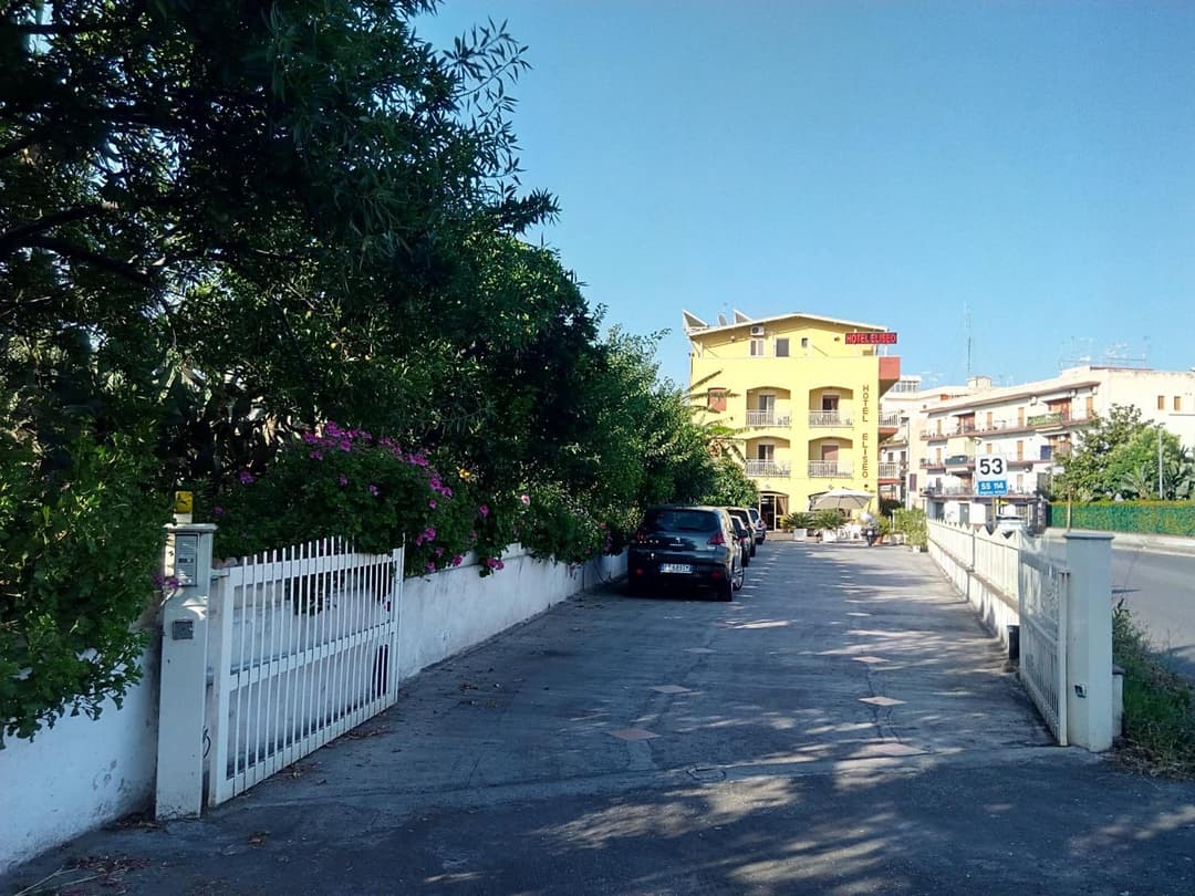 Hotel Eliseo — photo 1 of 1