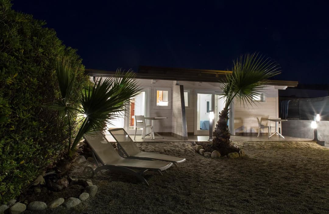 Marinella Beach Apartments - On The Beach - Private Free Parking — photo 1 of 1