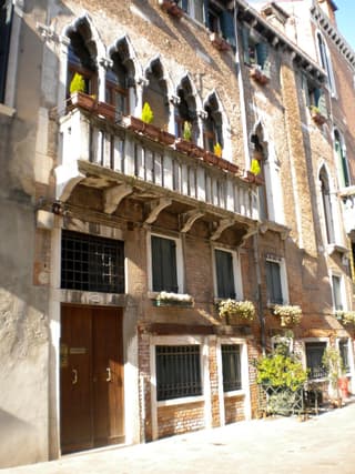 Ca' Cortigiane Suite by Ca Cortigiane