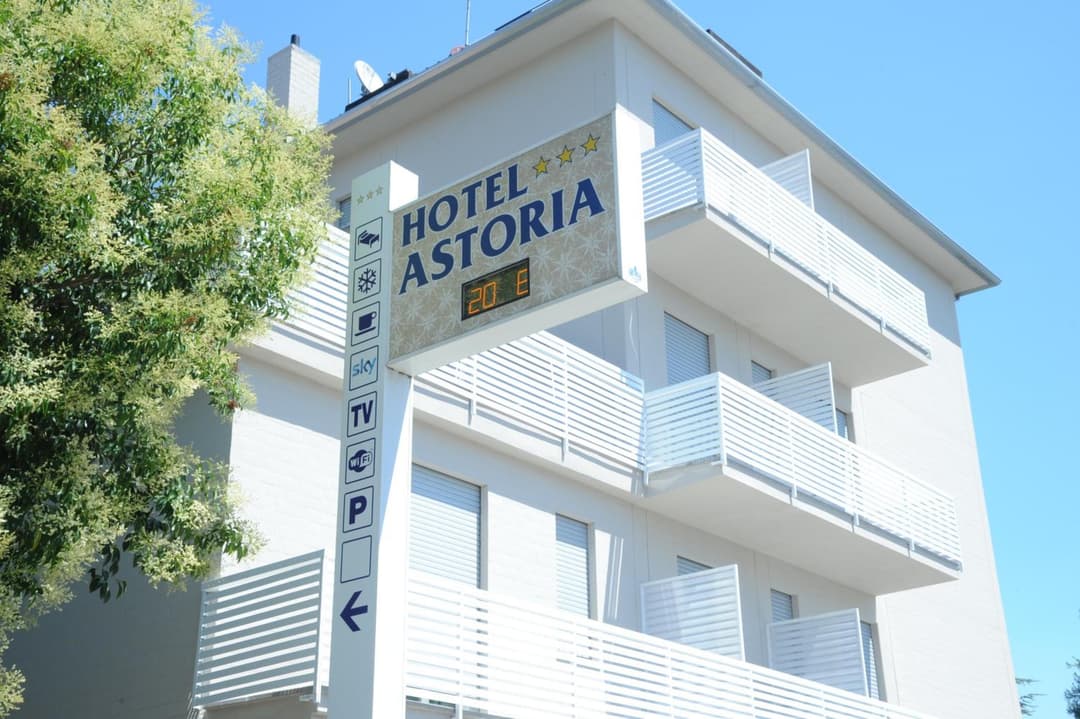 Hotel Astoria — photo 1 of 1