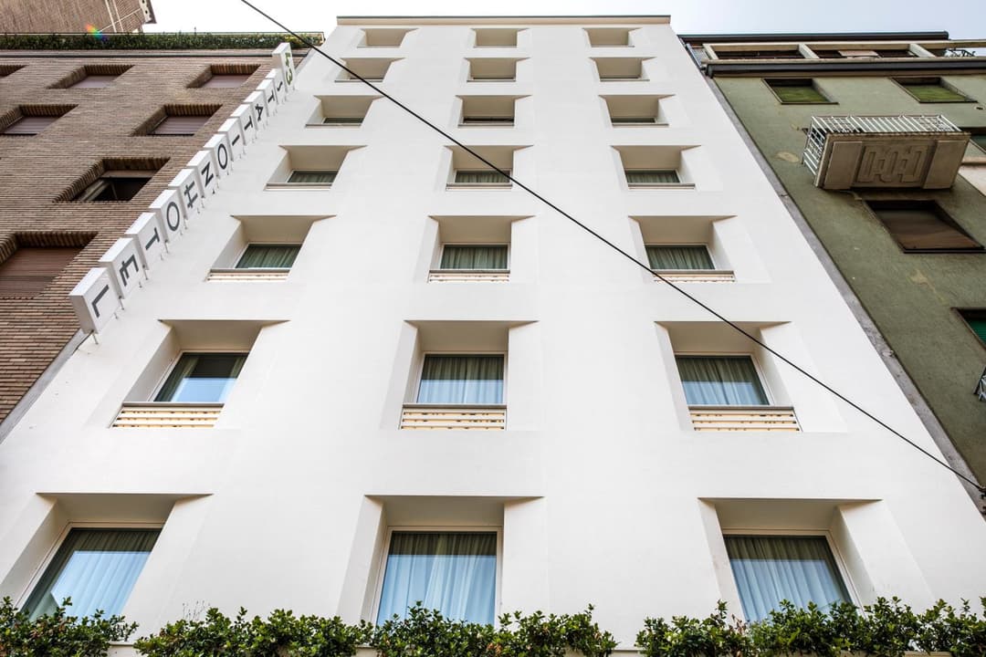 43 Station Hotel — photo 1 of 1