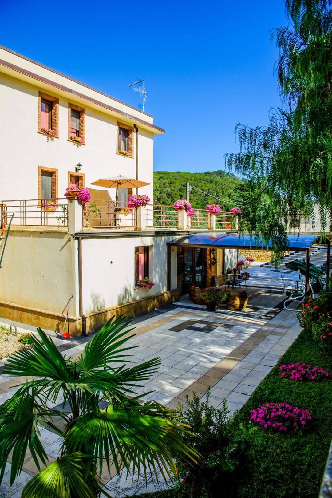 Hotel Al Ritrovo — photo 1 of 1