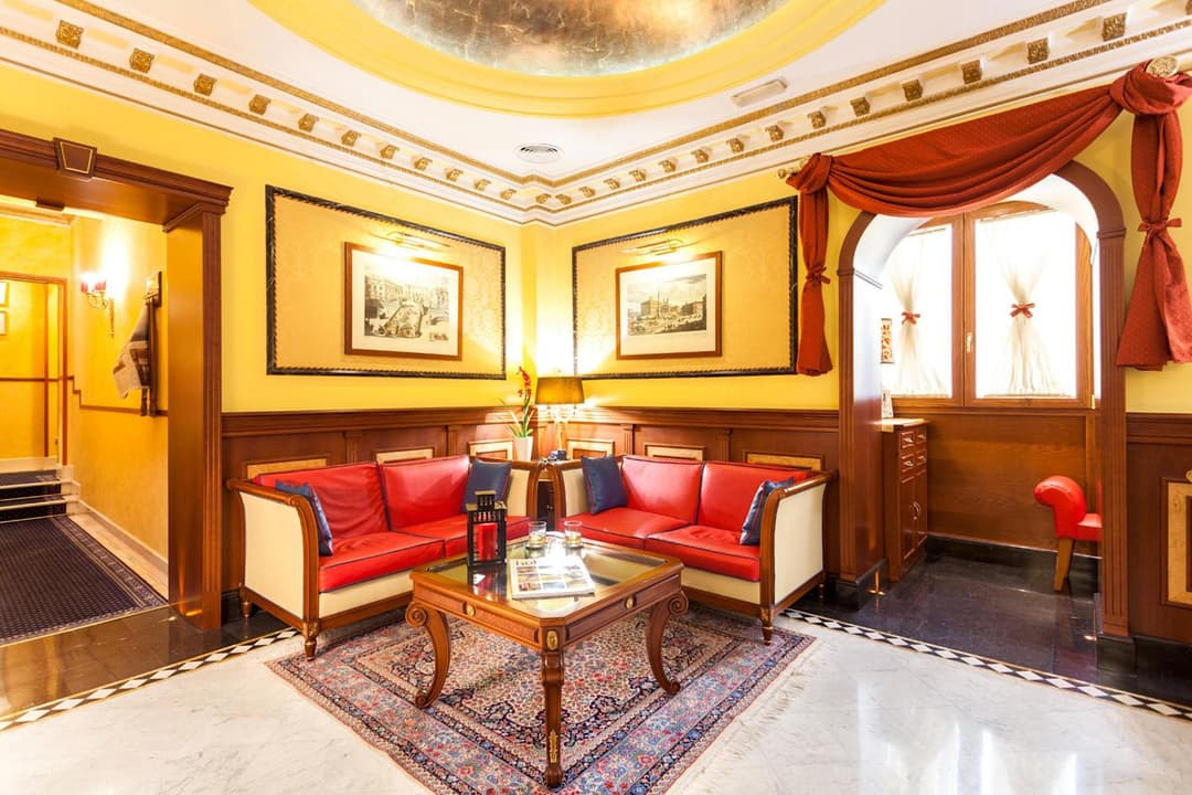 Hotel Manfredi Suite In Rome — photo 1 of 1