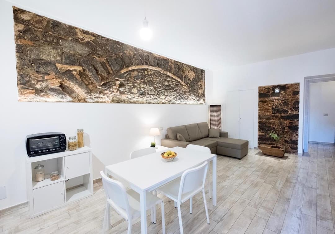 Apollo Home — photo 1 of 1