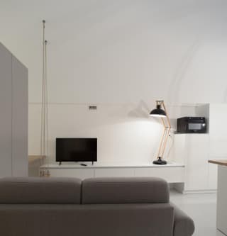 B22 - COMFY BEAUTIFUL LOFT